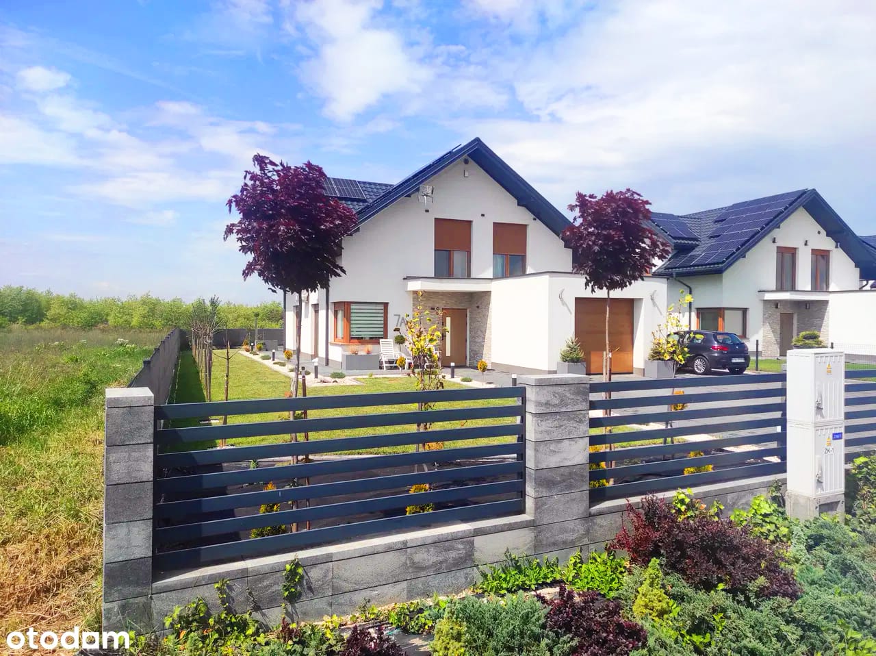 Nowoczesny dom jednorodzinny na ul. Kolejowej w Mielcu gotowy do zamieszkania